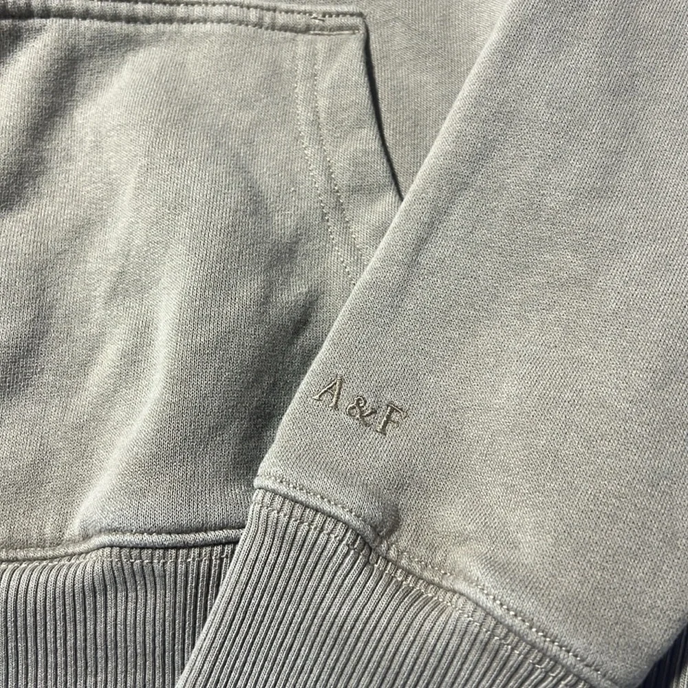 Abercrombie and fitch kids hoodie - Picture 4 of 7